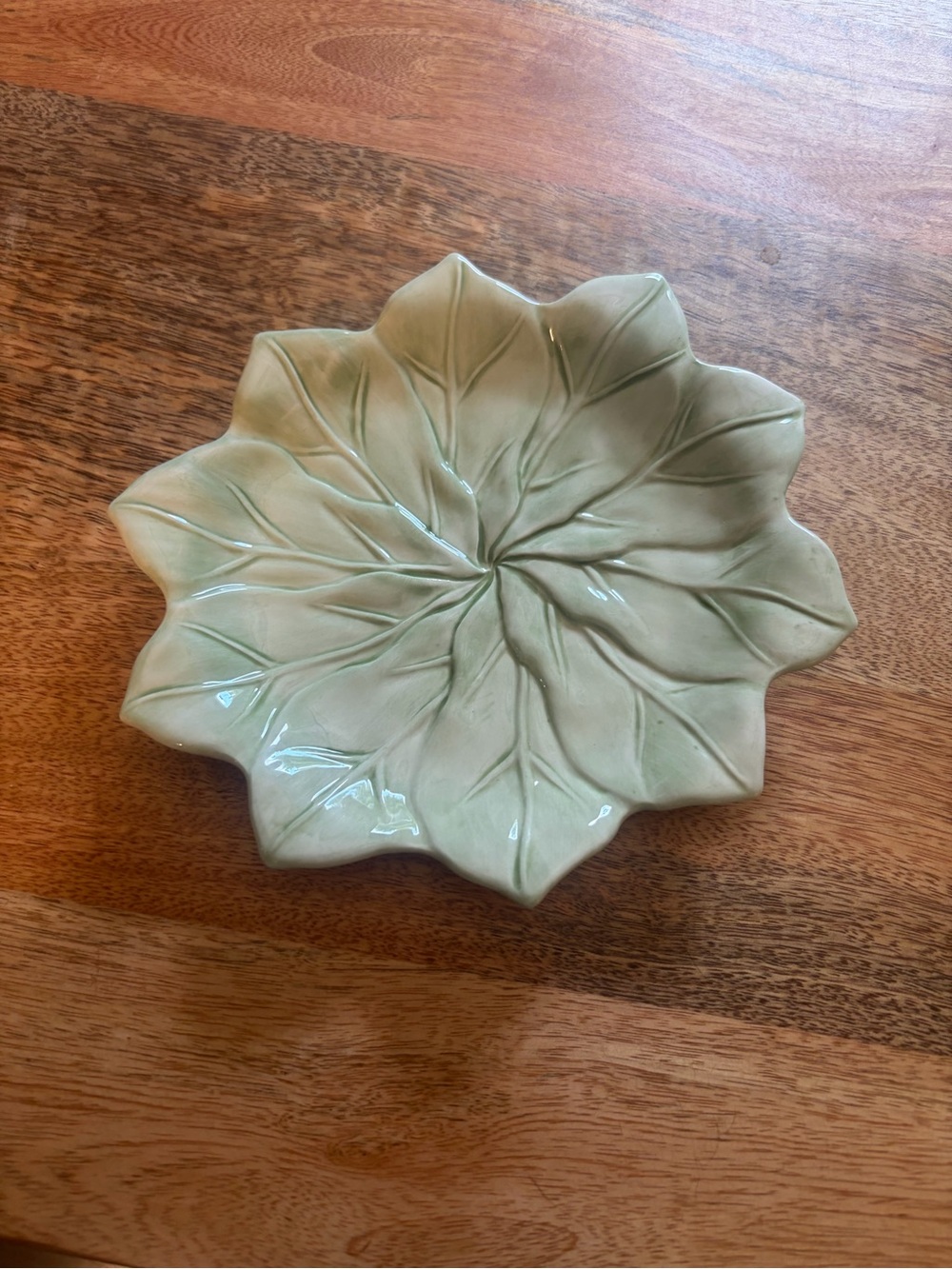 Fitz and Floyd Classics Fauna and Flora leafy and Green Leaf dish. Cottagecore.